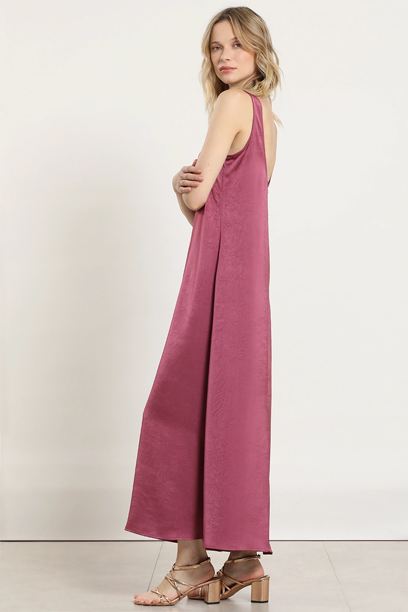 VESTIDO MAXI SATINADO, GUINDA LIOLA - 3