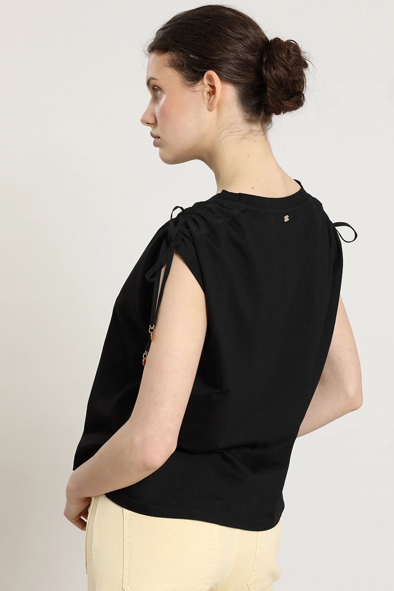 POLERA ALGODON, RECOGIDO HOMBROS, NEGRO LIOLA - 7