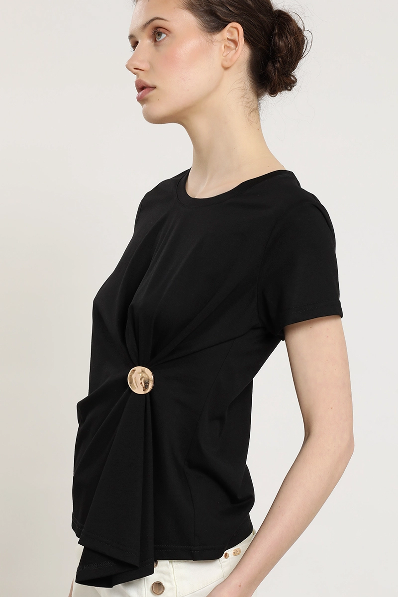 POLERA RECOGIDO, HERRAJE METAL, NEGRO LIOLA - 3
