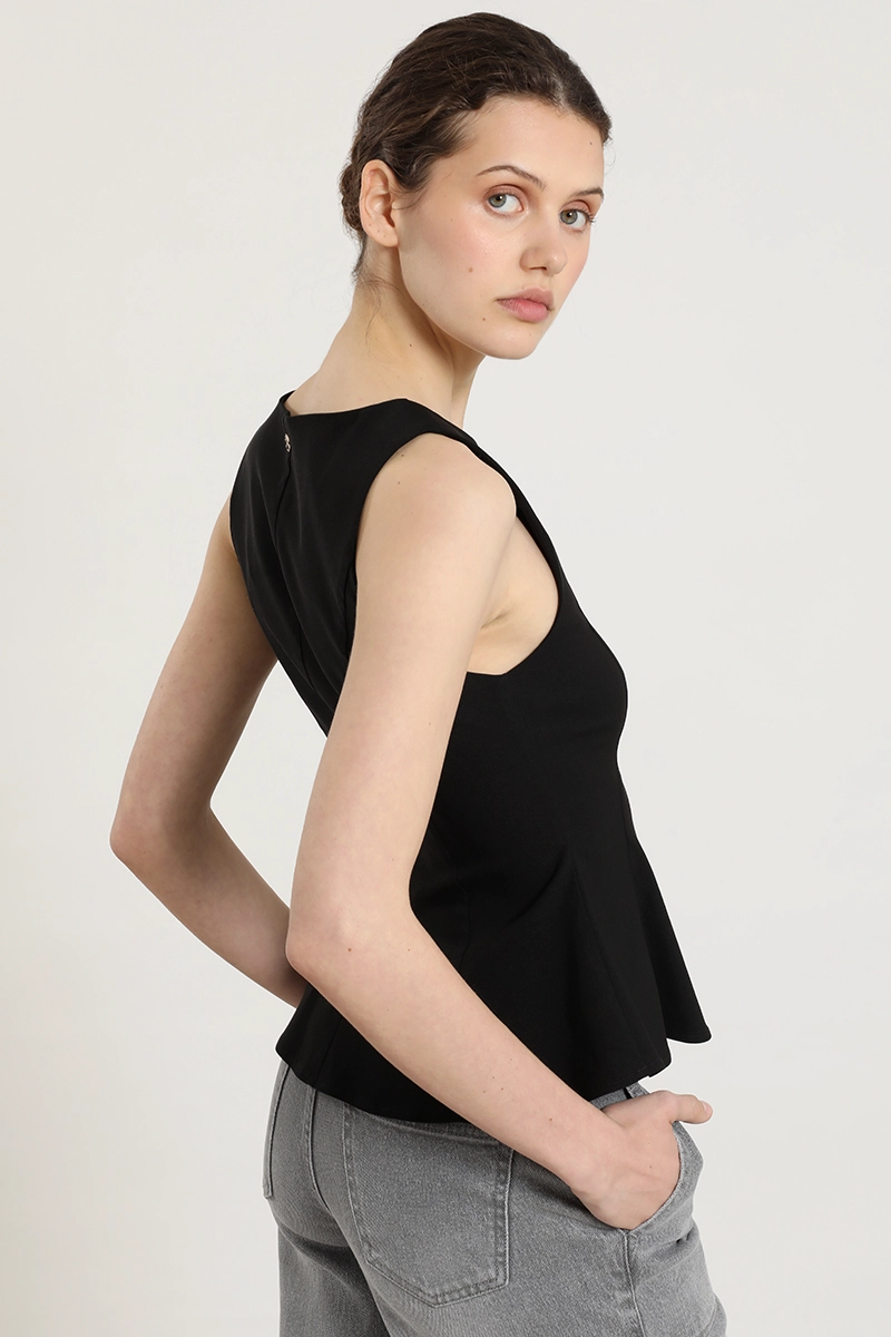TOP PEPLUM CUELLO REDONDO, NEGRO LIOLA - 3