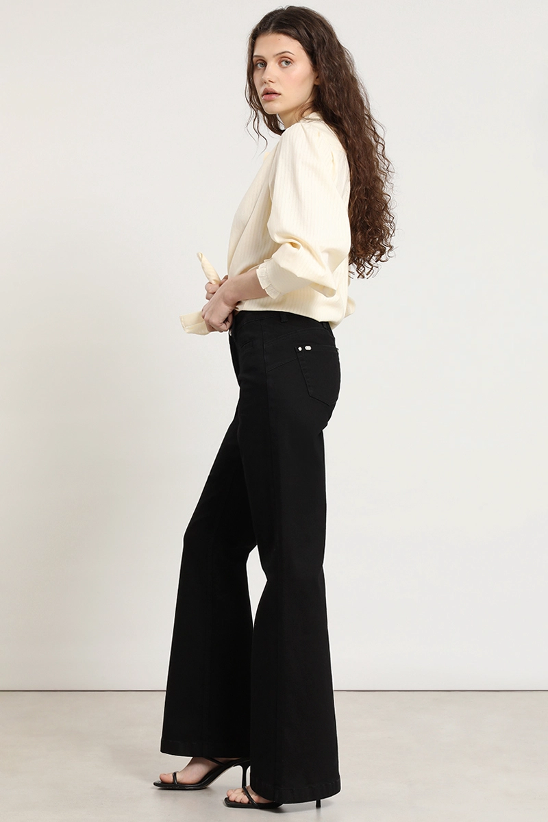 JEANS COLOR FLARE, NEGRO LIOLA - 3