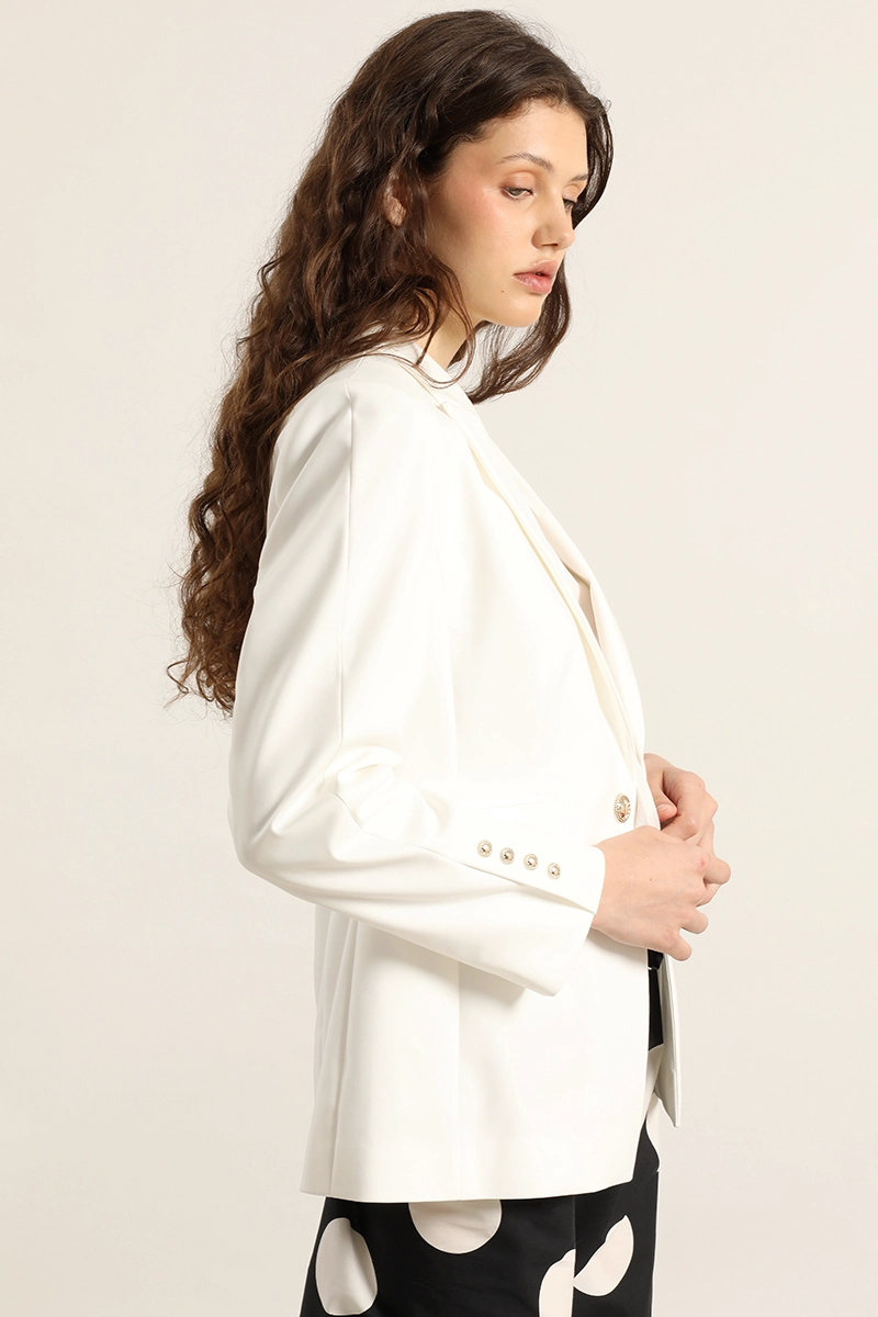BLAZER ENTALLADO, BROCHES FANTASIA, CRUDO LIOLA - 3