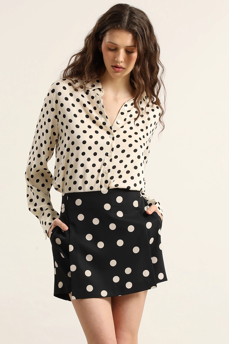 FALDA SHORT LUNARES, BEIGE LIOLA - 5