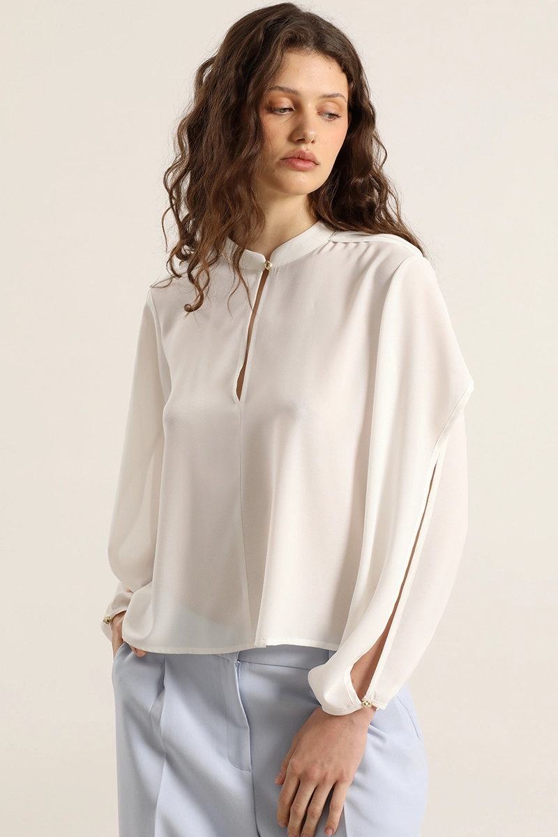 BLUSA SEMITRANSPARENTE, BOTON FANTASIA, CRUDO LIOLA - 4