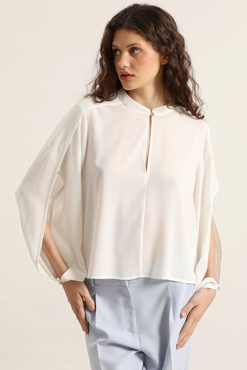 BLUSA SEMITRANSPARENTE, BOTON FANTASIA, CRUDO LIOLA - 5