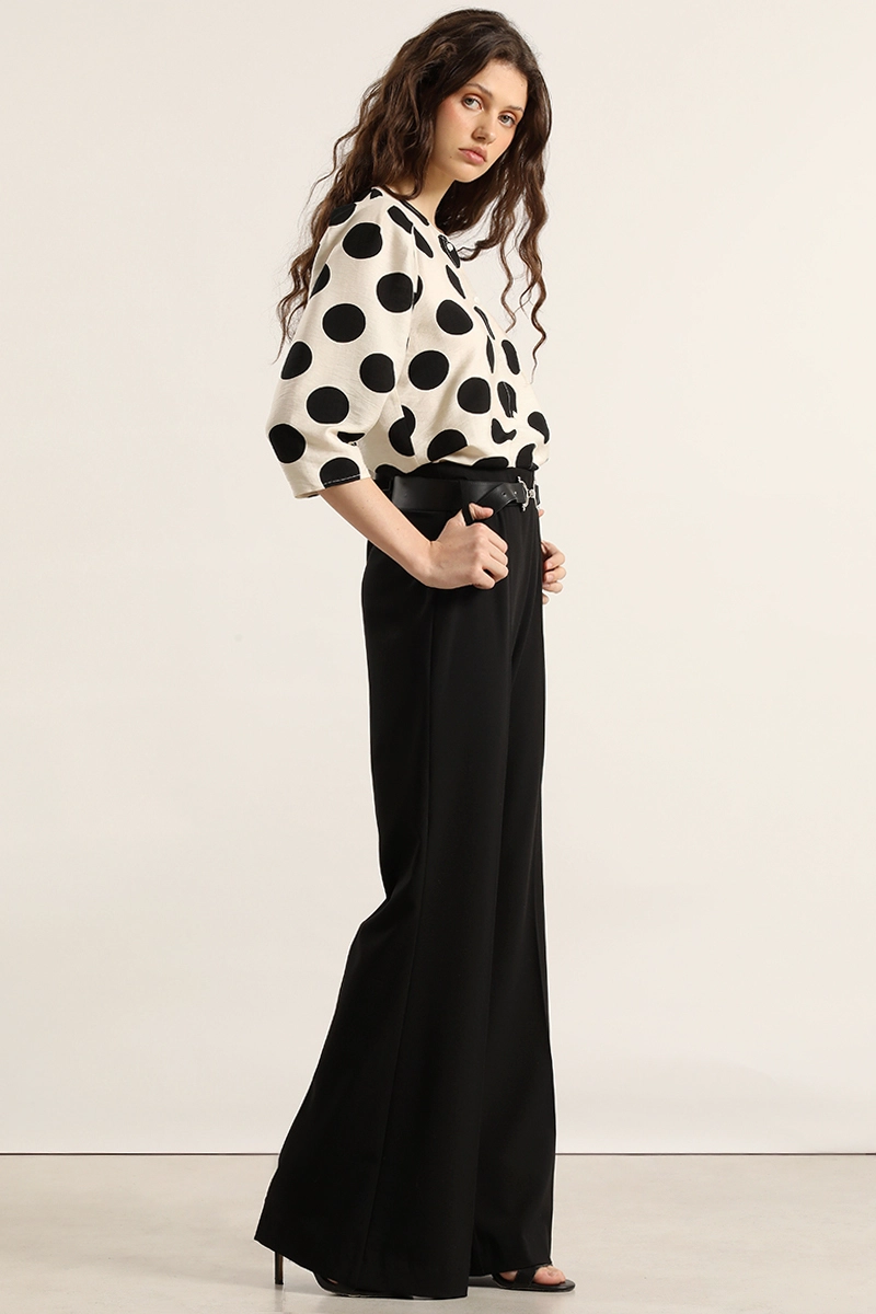 PANTALON FLARE CON CINTURON, NEGRO LIOLA - 5