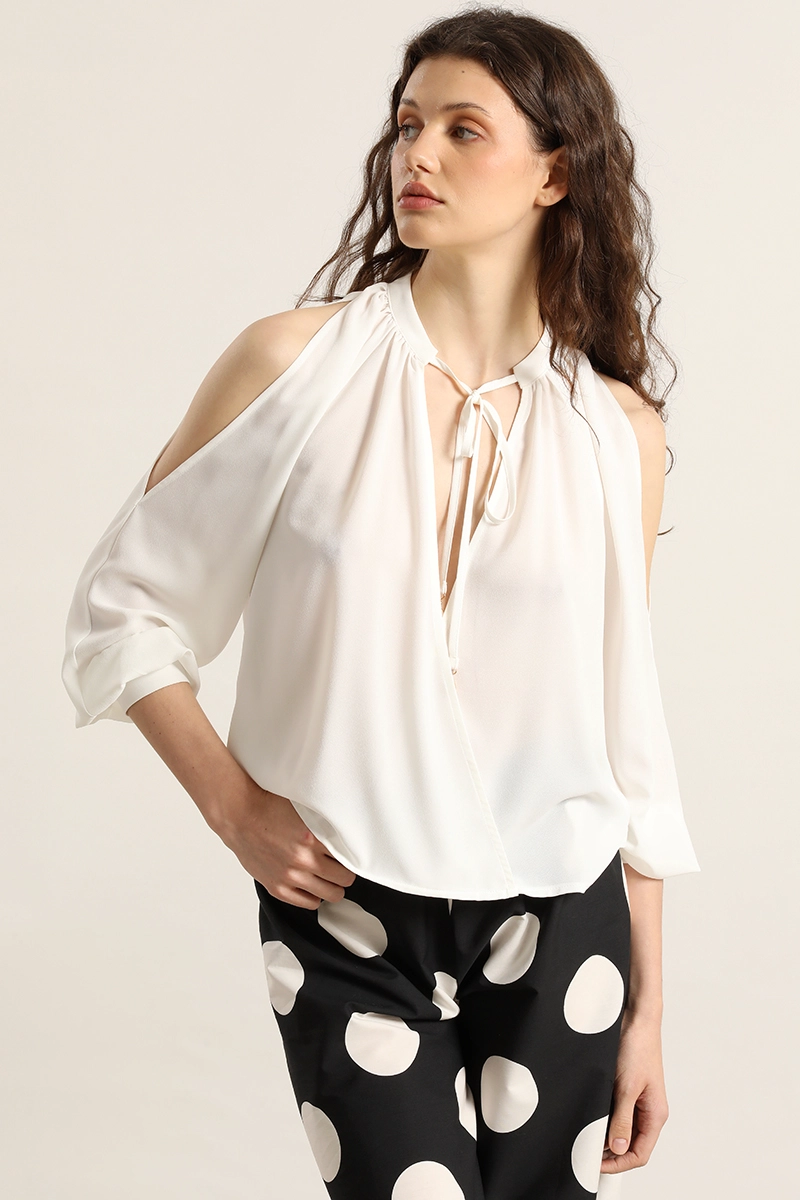 BLUSA ABERTURA EN HOMBROS, CRUDO LIOLA - 1