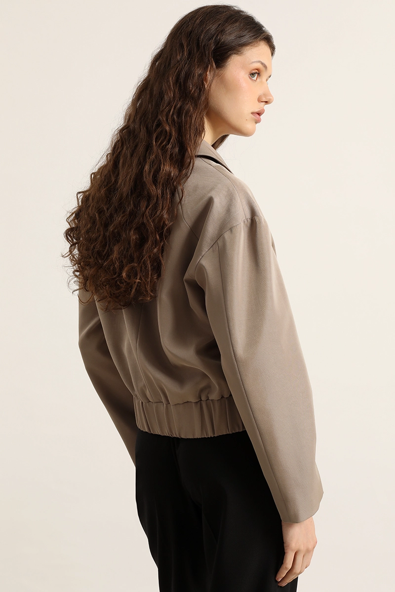 CHAQUETA BOMBER, CRUZADA, BEIGE LIOLA - 3