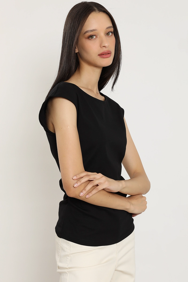 POLERA RECOGIDO EN COSTADOS, NEGRO LIOLA - 4