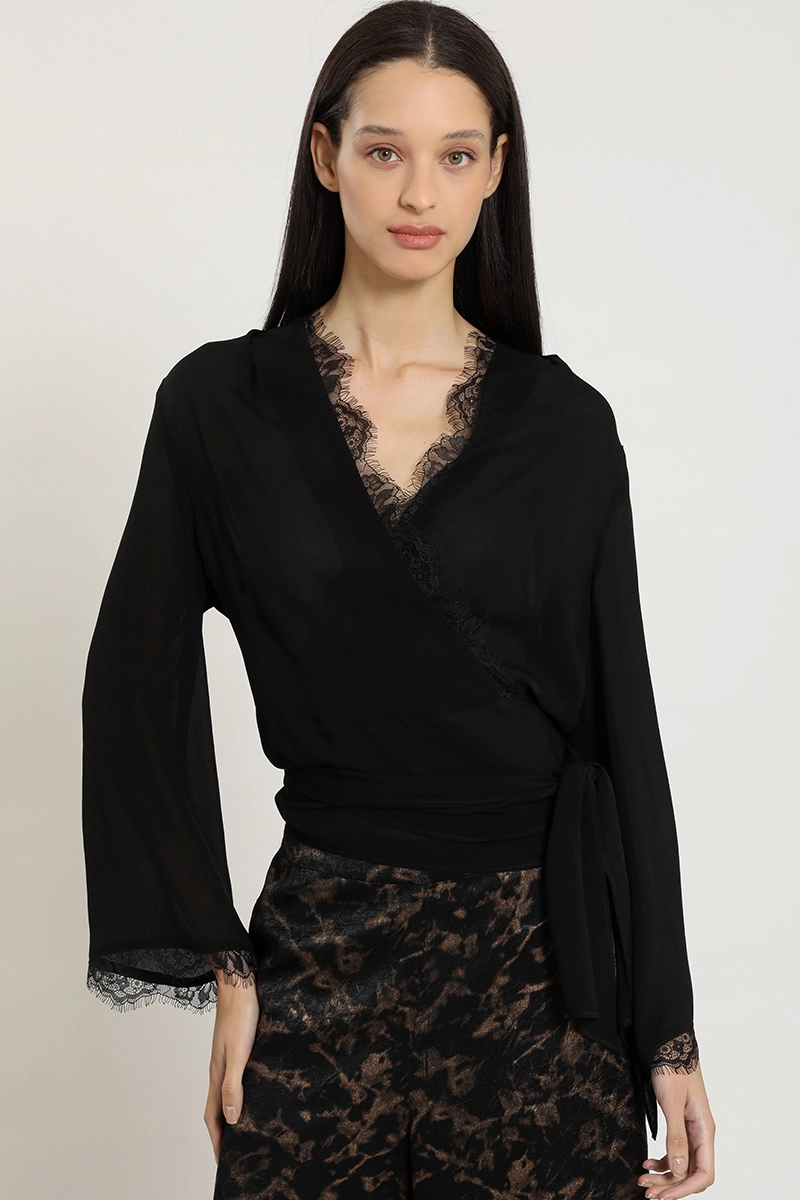 BLUSA ENVOLVENTE CON AMARRA, NEGRO LIOLA - 5
