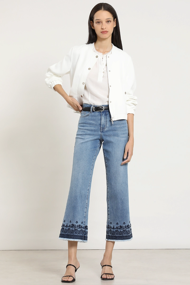 JEANS CROPPED STRAIGHT, BORDADO, AZUL LIOLA - 1