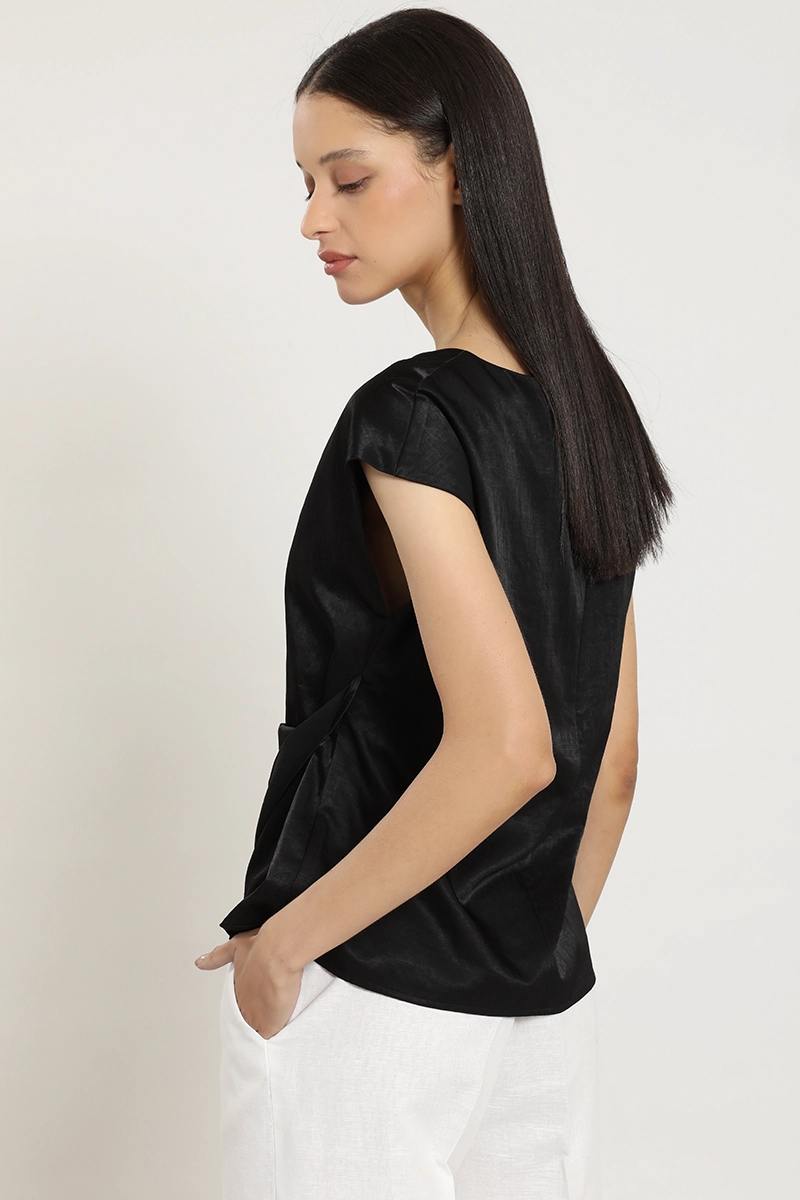 TOP SATINADO, TORCIDO ASIMETRICO, NEGRO LIOLA - 6