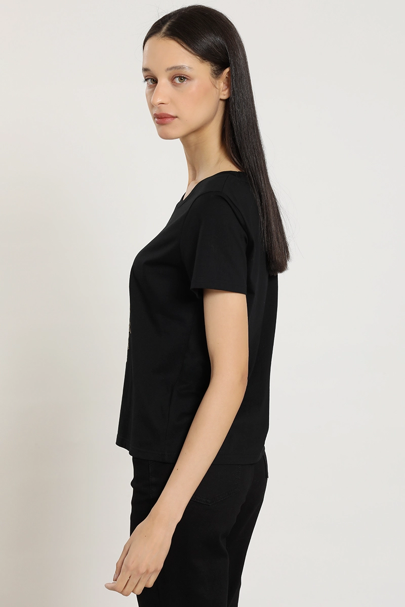 POLERA ESTAMPADO FLORES, BORDADO, NEGRO LIOLA - 5