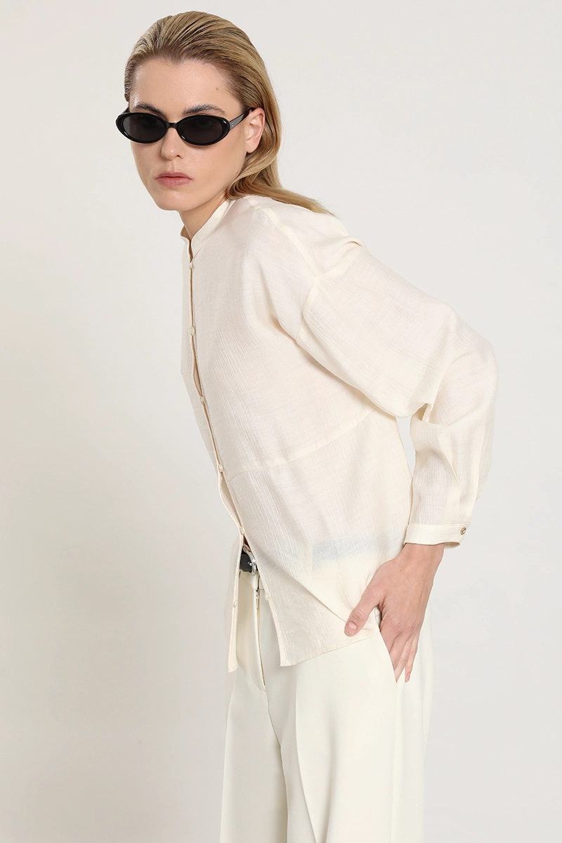 BLUSA CUELLO MAO, FLUIDA, CRUDO LIOLA - 3