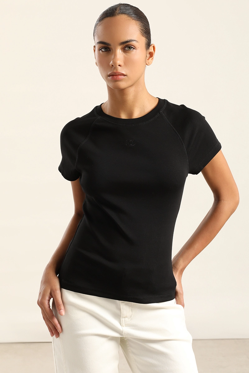 POLERA BASICA, LOGO LIOLA, NEGRO LIOLA - 1