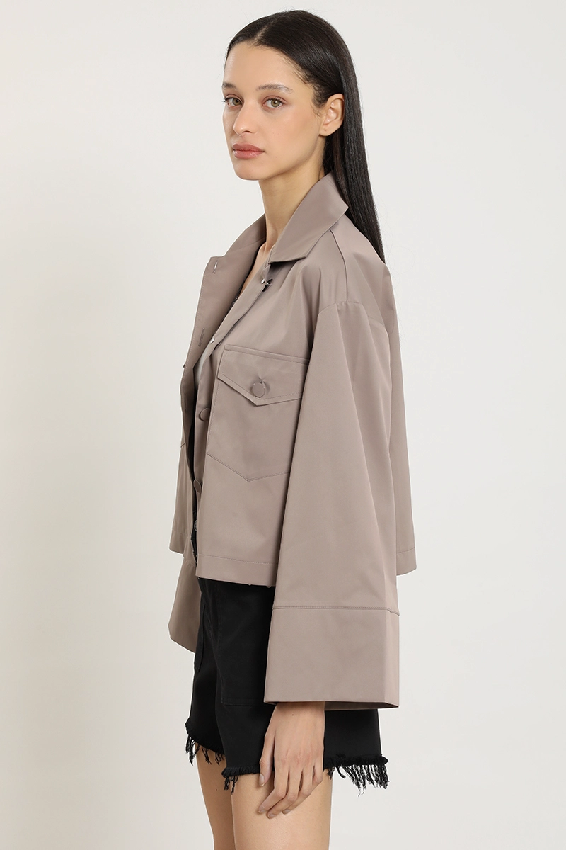 CHAQUETA EFECTO SATINADO, TOPO LIOLA - 3