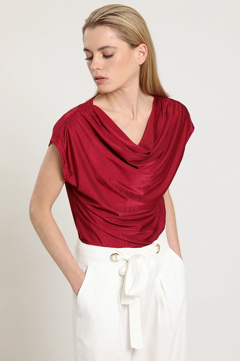 POLERA ESCOTE DRAPEADO, GUINDA LIOLA - 1