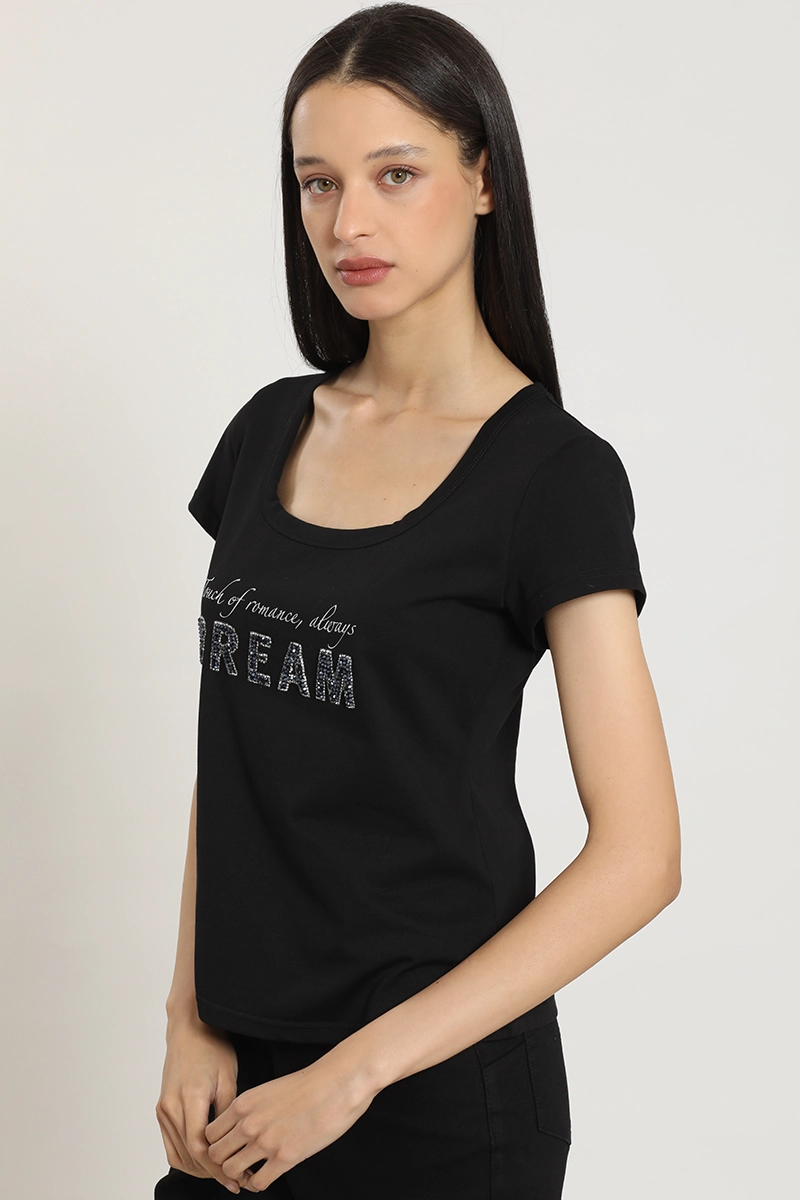 POLERA ESTAMPADO, APLICACION STRASS, NEGRO LIOLA - 2