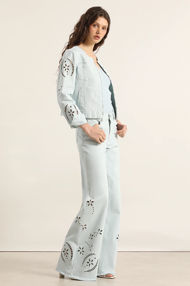 CHAQUETA JEANS COLOR, BORDADO, CELESTE LIOLA - 7