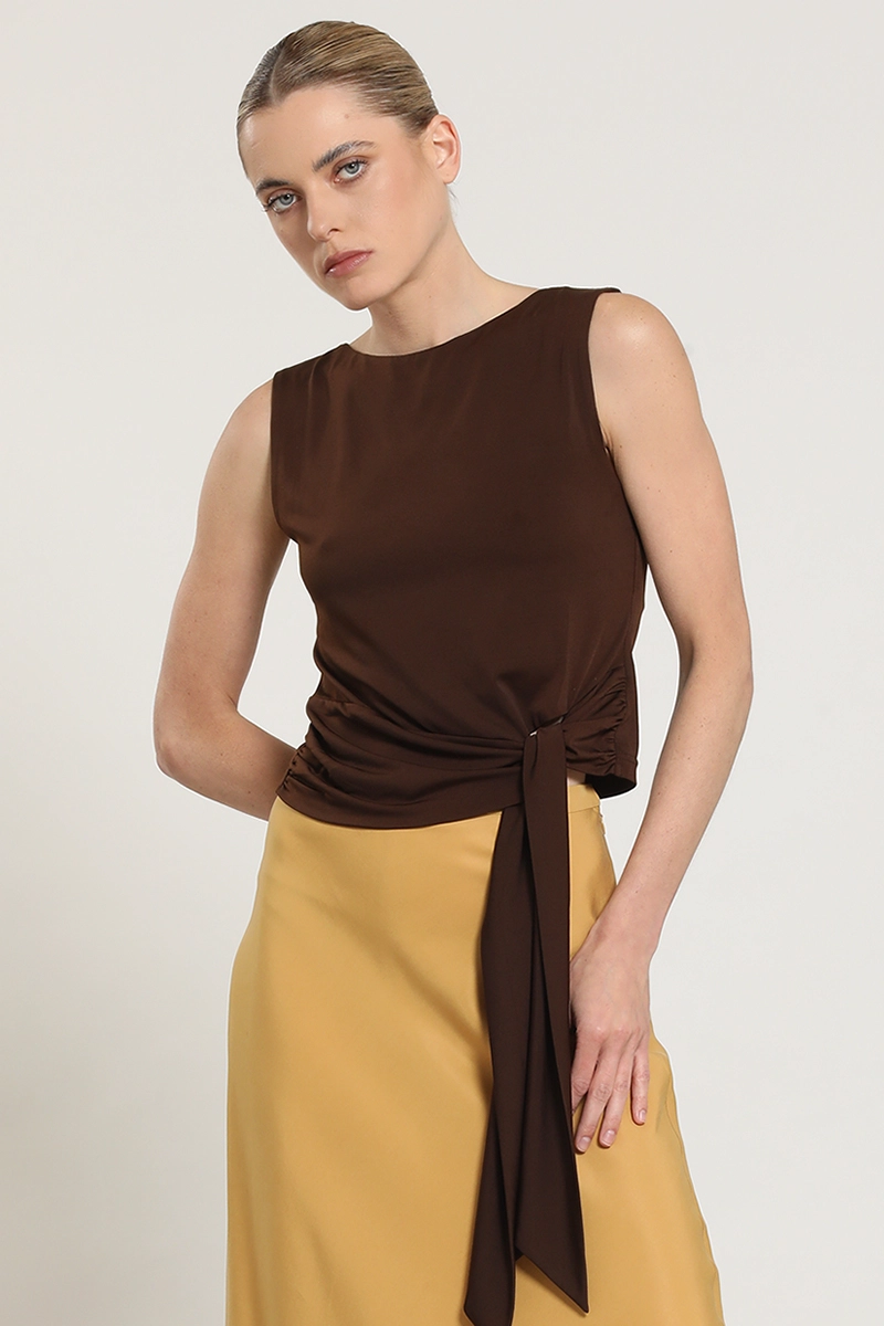 POLERA RECOGIDO CON LAZO, CHOCOLATE LIOLA Cafe L