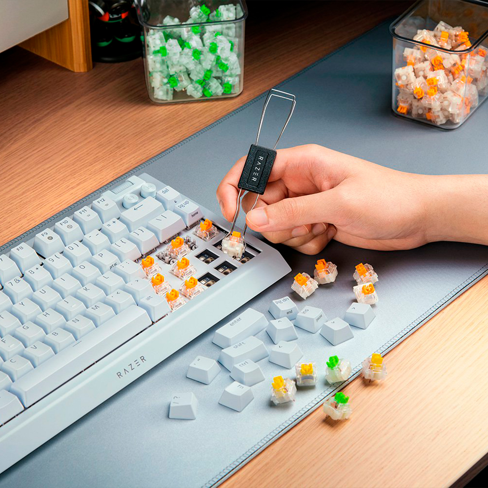 TECLADO GAMER WINDOWS RAZER BLACKWIDOW V4 SWITCH ORANGE MERCURY - 7