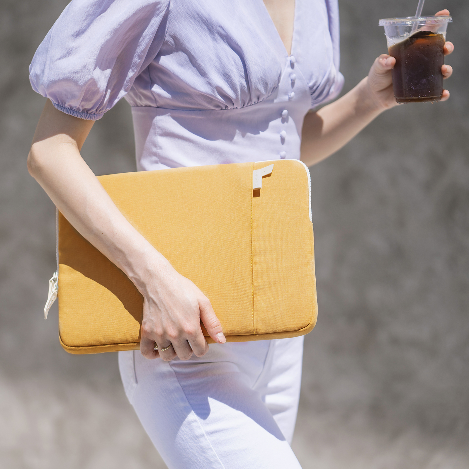 TOMTOC FUNDA LADY PARA MACBOOK 13''+ ORGANIZADOR AMARILLO - 4