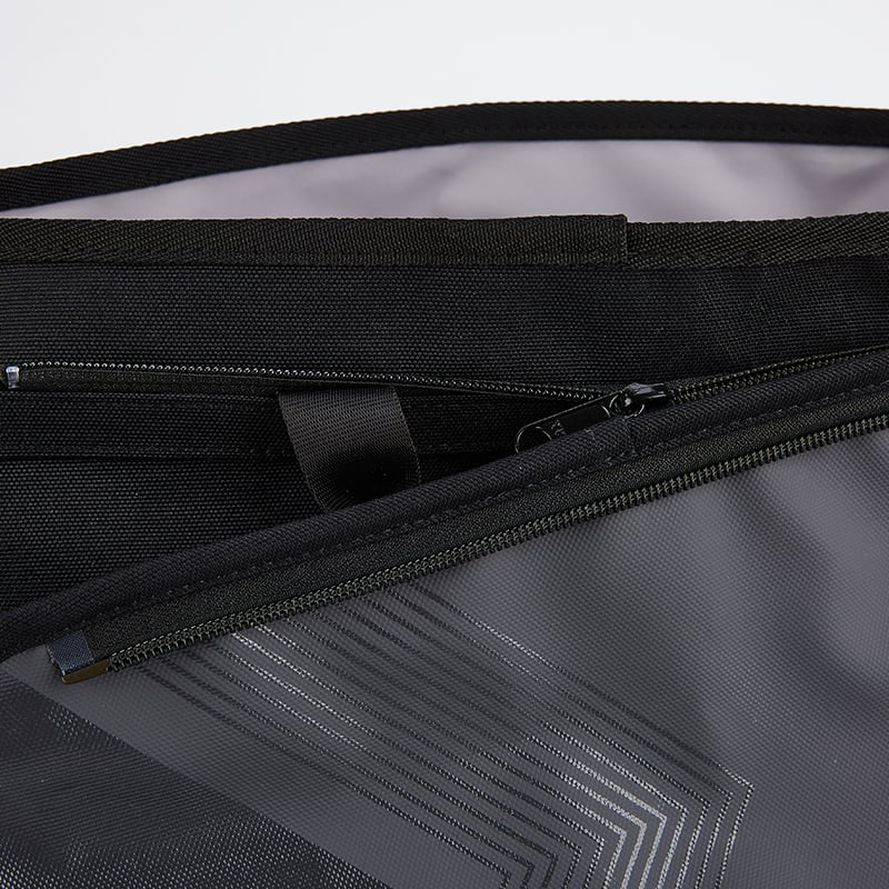 BAGSMART MALETÍN UPSI - EN COLOR NEGRO - 3