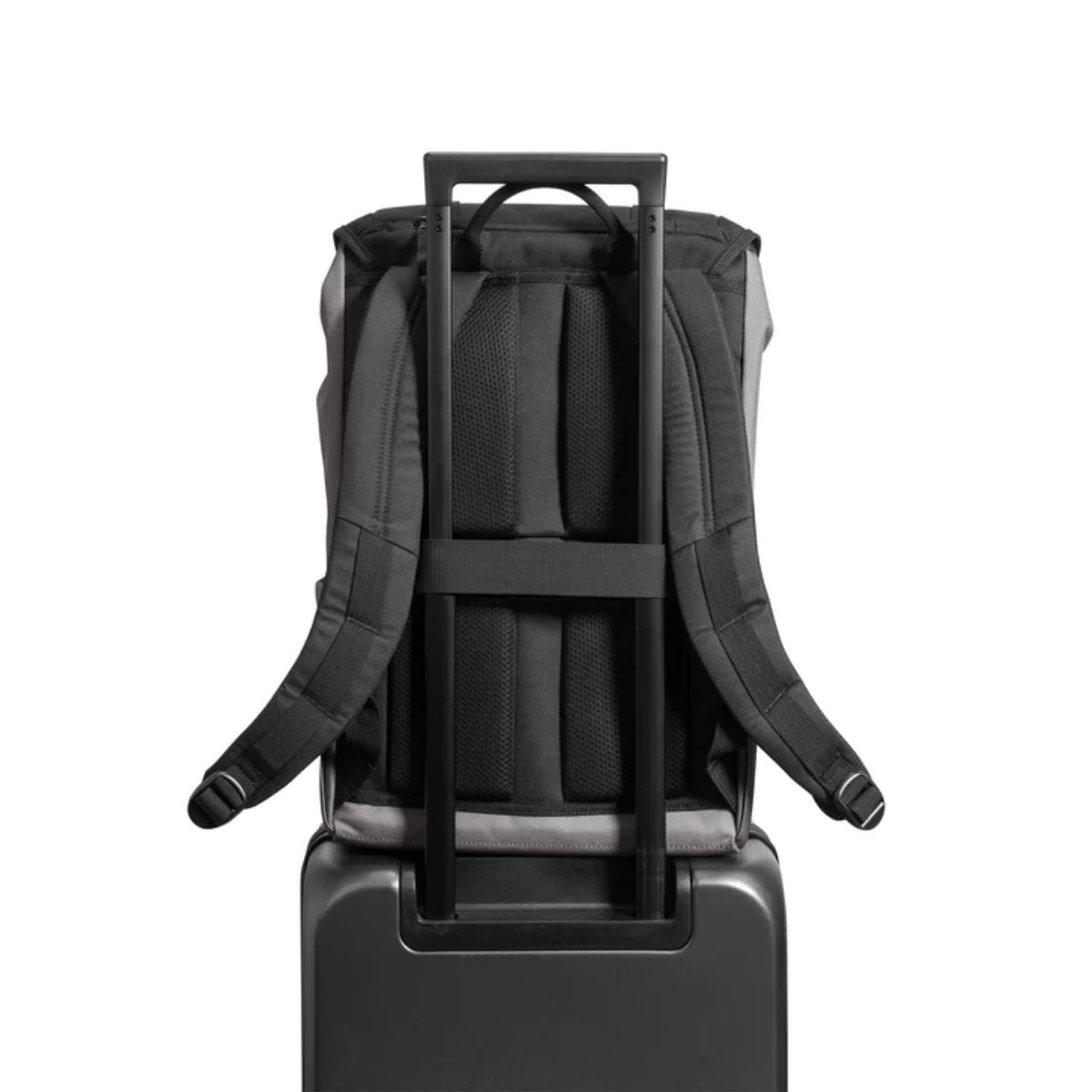 TOMTOC MOCHILA OCHM-TA1 22L PARA NOTEBOOK HASTA 15.6' - GRIS - 4