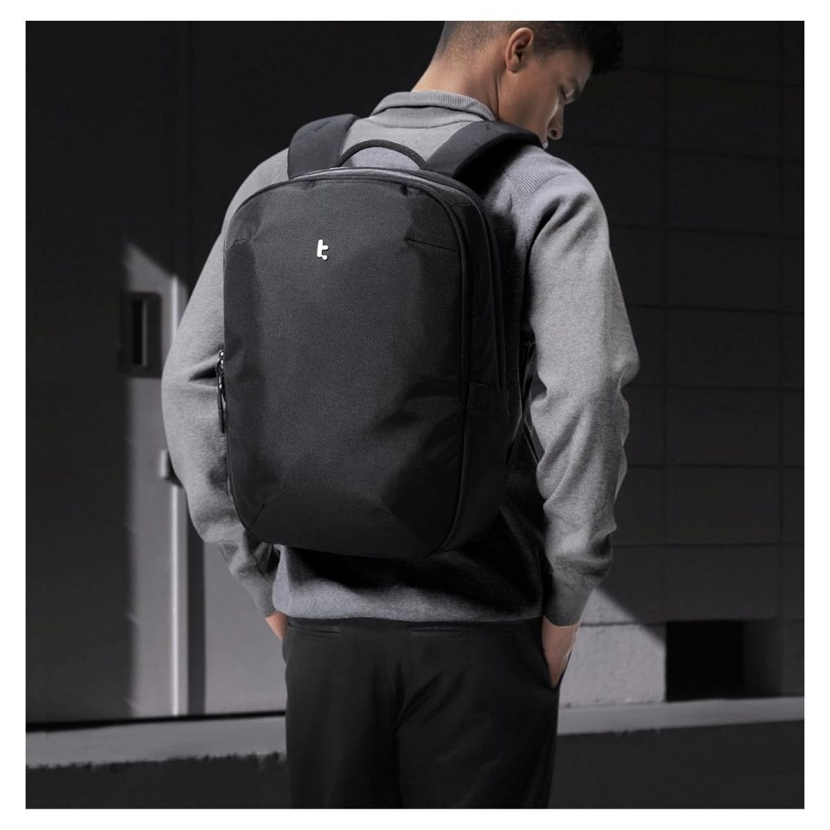 TOMTOC MOCHILA URBANEX-T65 20L PARA NOTEBOOK 15.6' - NEGRO - 3
