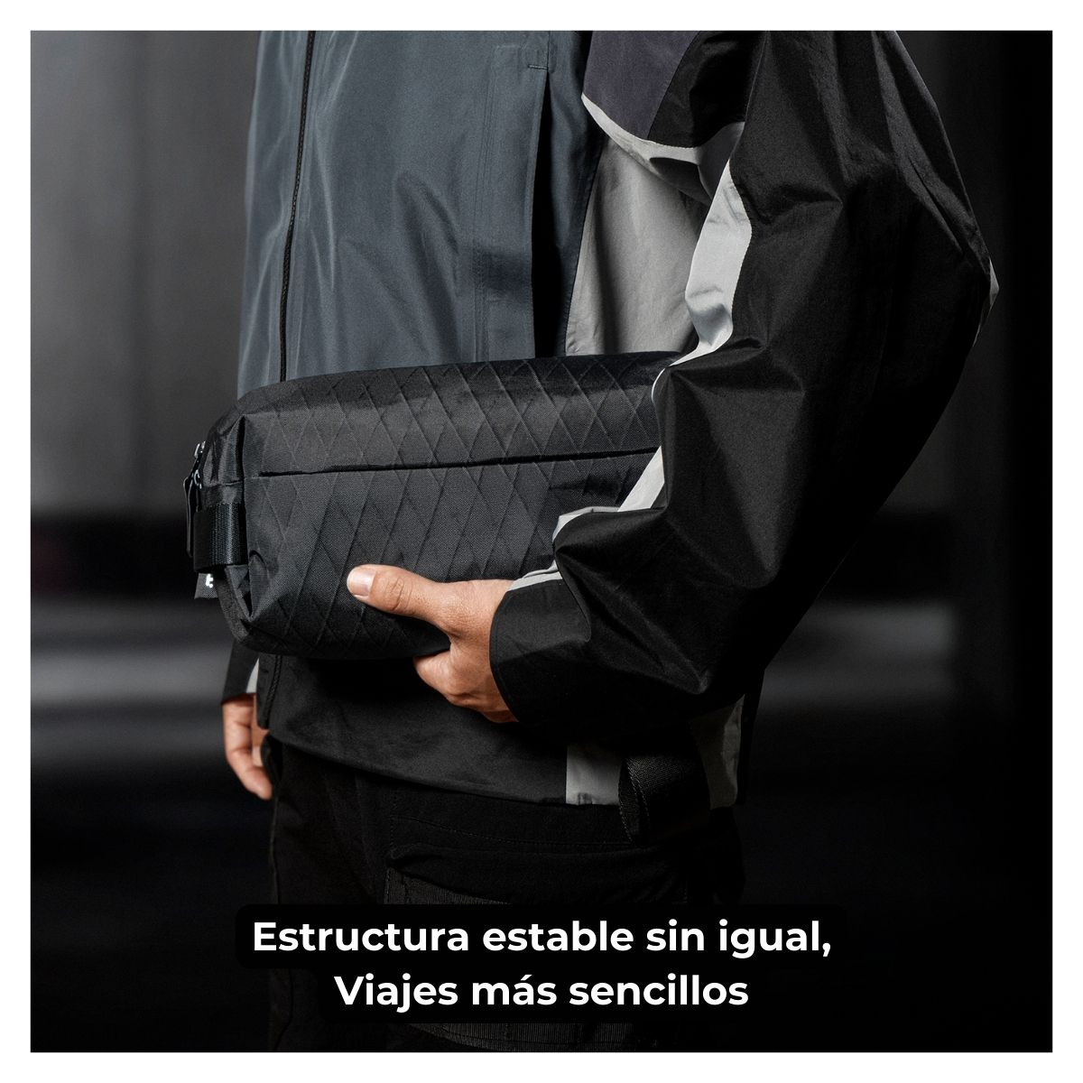 TOMTOC BOLSO SLING EXPLORER-T21 X-PAC S NS/IPAD 8” - NEGRO - 3