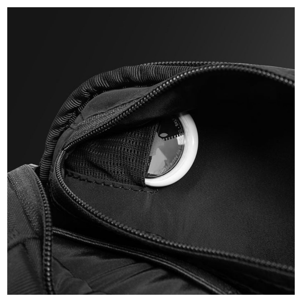 TOMTOC ESTUCHE PARA ACCESORIOS VOYAGE-T29 - NEGRO - 4