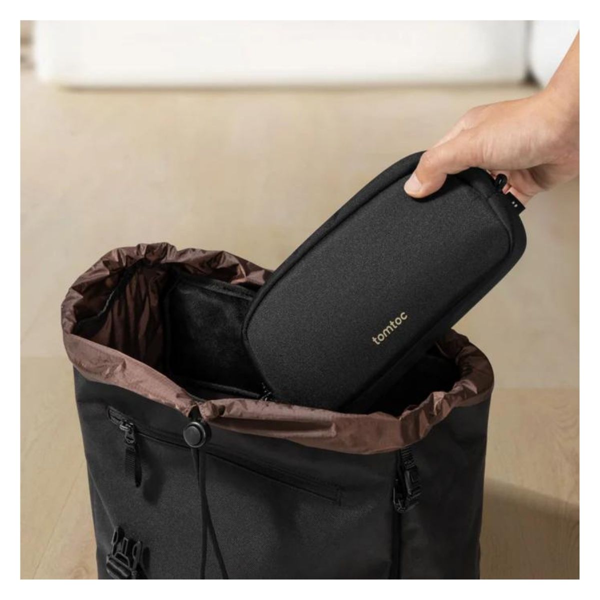 TOMTOC ESTUCHE LIGHT-T12 PARA ACCESORIOS ELECTRÓNICOS PEQUEÑO - NEGRO - 5