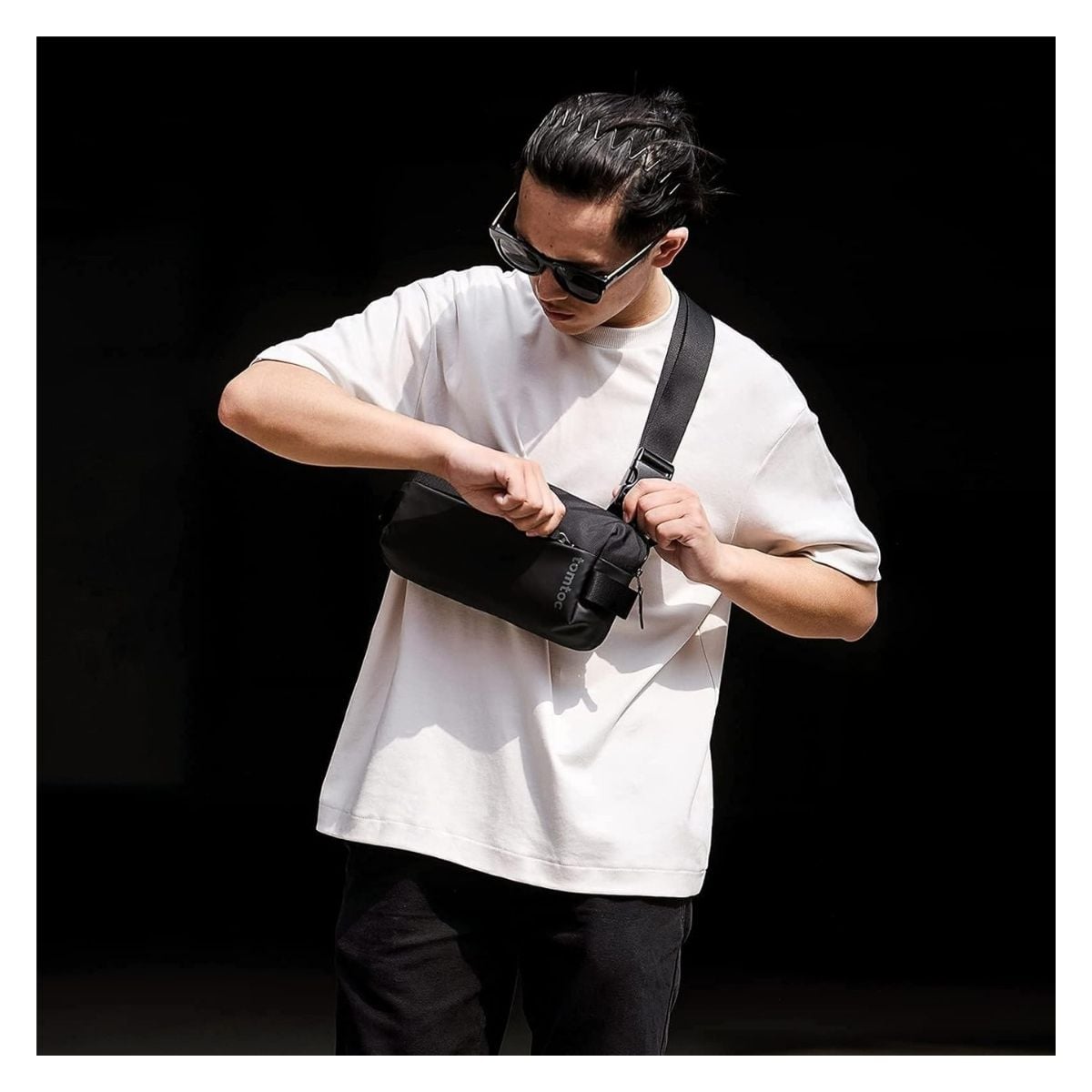 TOMTOC BOLSO SLING EXPLORER-T21 S PARA NS/ IPAD MINI - NEGRO - 7