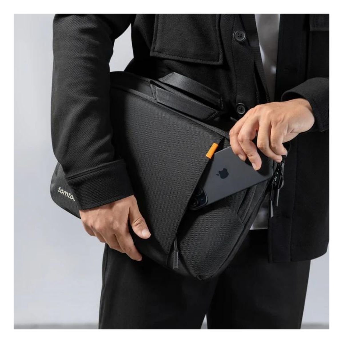 TOMTOC MALETÍN DELGADO DEFENDER-A30 PARA MACBOOK 14' - NEGRO - 2