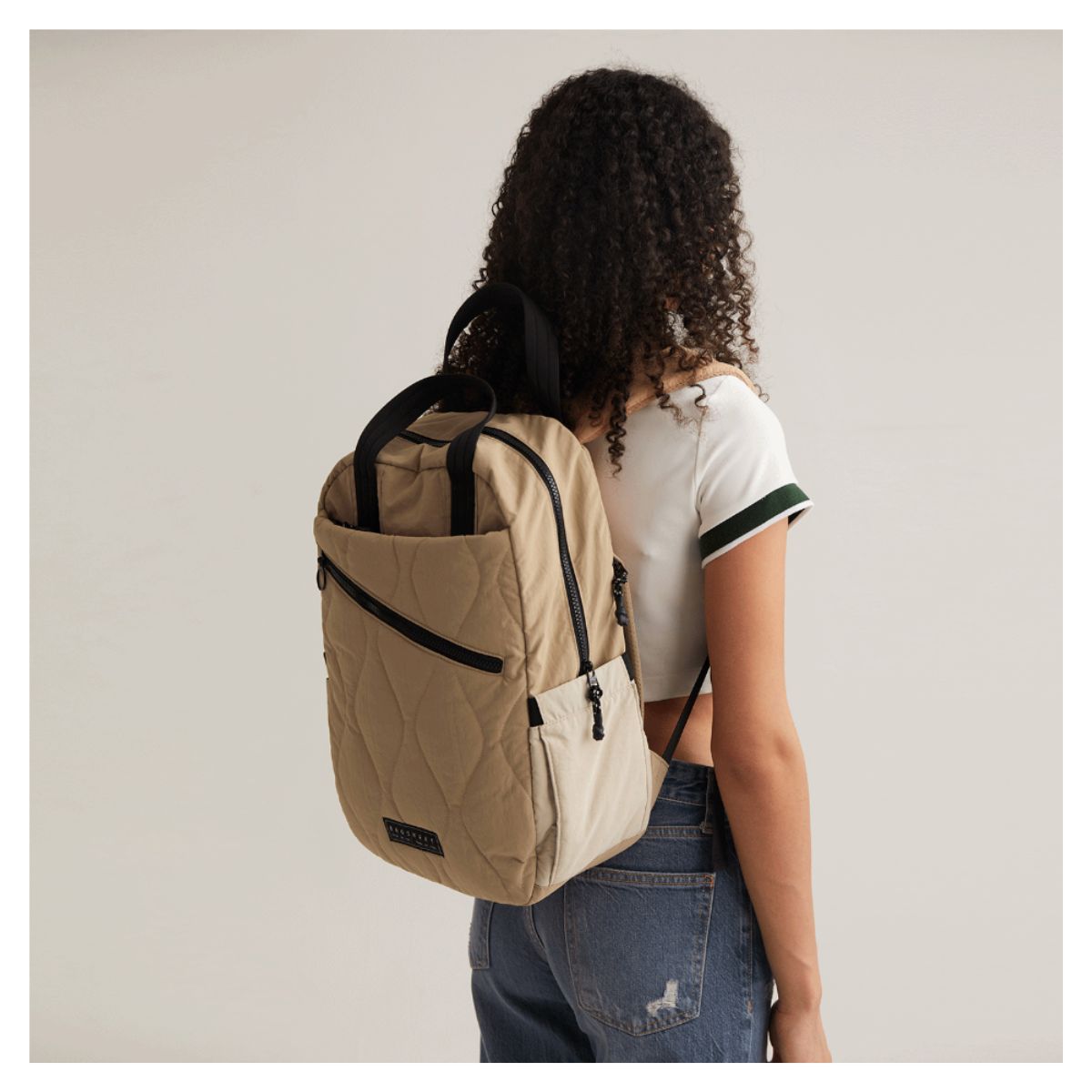 Bagsmart Mochila de Trabajo Paz 23 L para Notebook 15,6″ Arena - 2