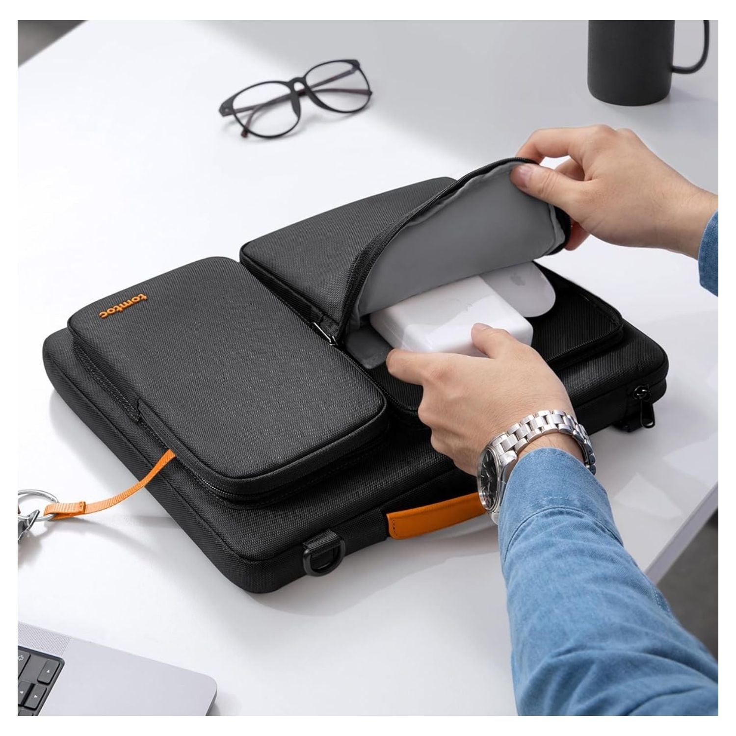 TOMTOC BOLSO DE HOMBRO DEFENDER-A42 PARA MACBOOK PRO DE 14' - NEGRO - 2