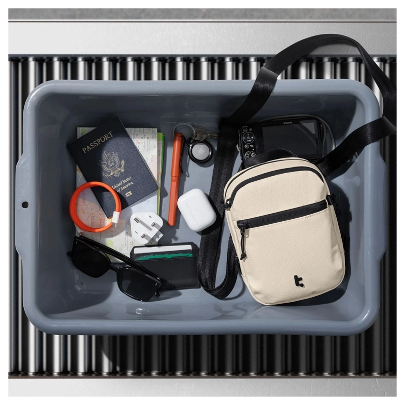 TOMTOC BOLSO BANDOLERA DE VIAJE AVIATOR-T37 RFID CAQUI - 1