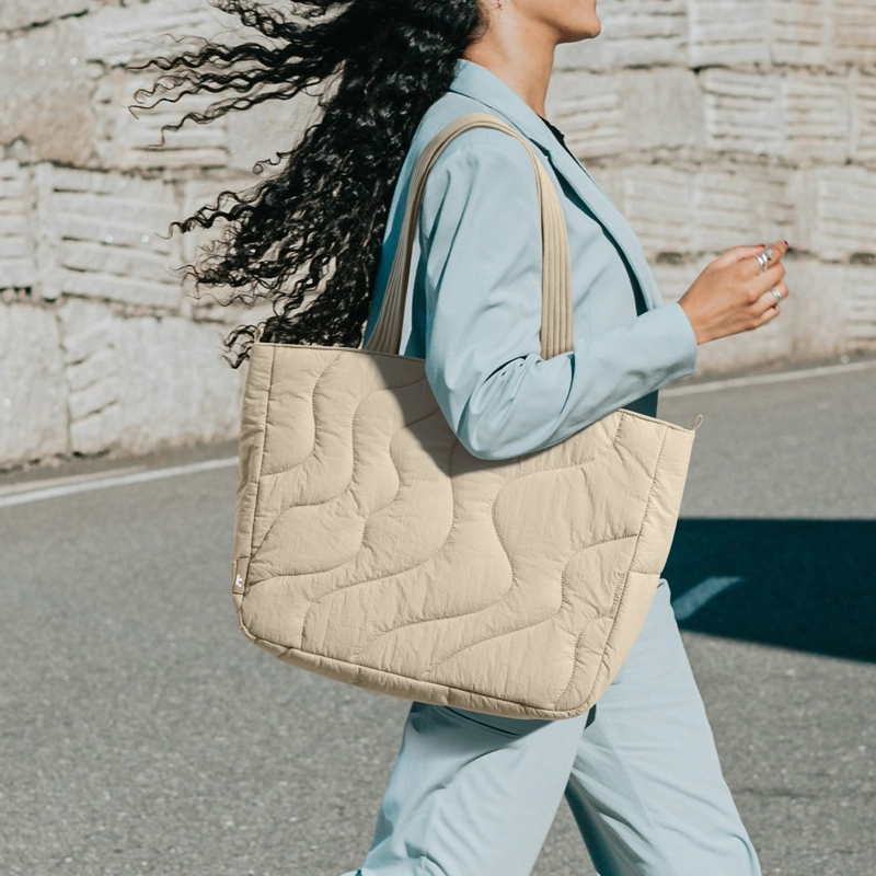 TOMTOC BOLSO TOTE TERRA-T38 13.5L PARA NOTEBOOK 16' CAQUI - 5