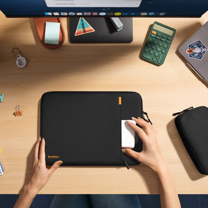 TOMTOC FUNDA DEFENDER-A13 PARA MACBOOK NEO / AIR / PRO DE 13' CON ORGANIZADOR NEGRO - 8