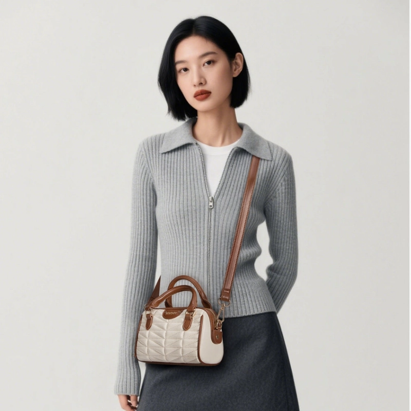 ECOSUSI MINI BOLSO BOSTON ELISE ACOLCHADO DE 1.3L PARA 6,3' BEIGE - 3