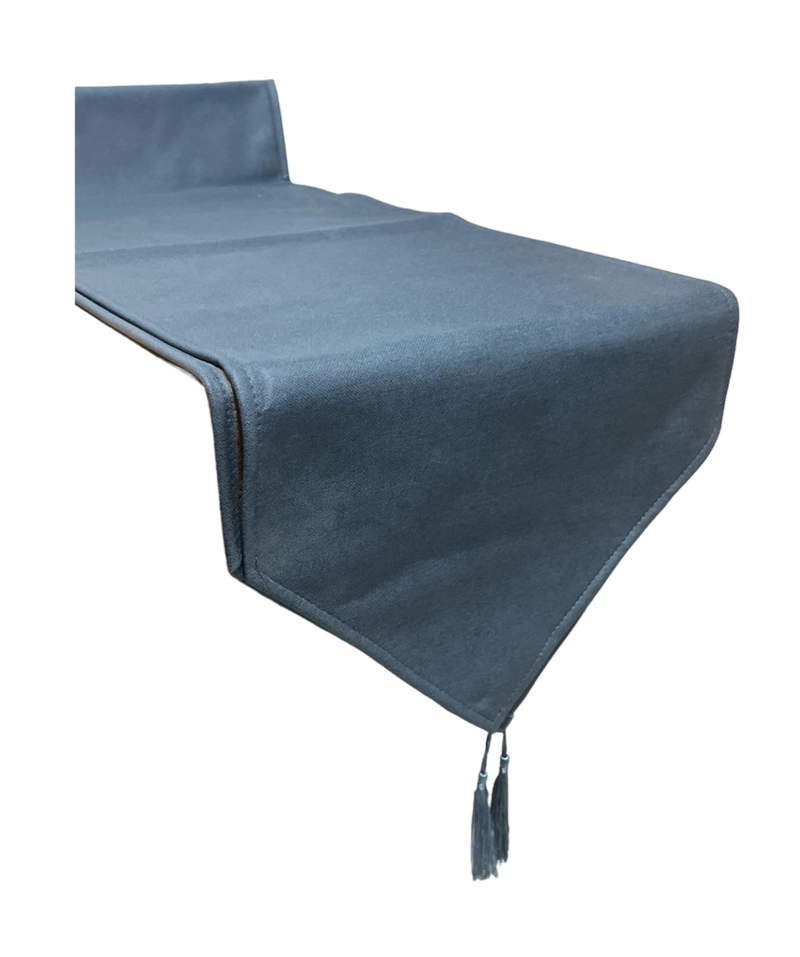 MANTEL CAMINO DE MESA CON POMPON CUERO SINTETICO 180X35CM AR - 1