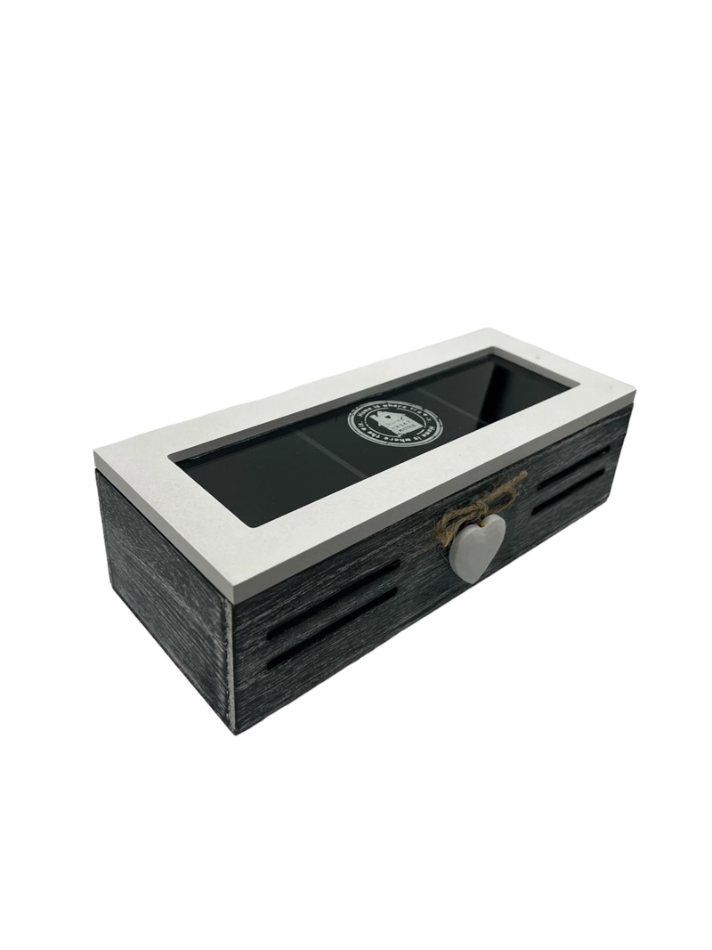 CAJA DE TÉ MEDIANA DE MADERA 3 ESPACIOS CON CORAZON - 1