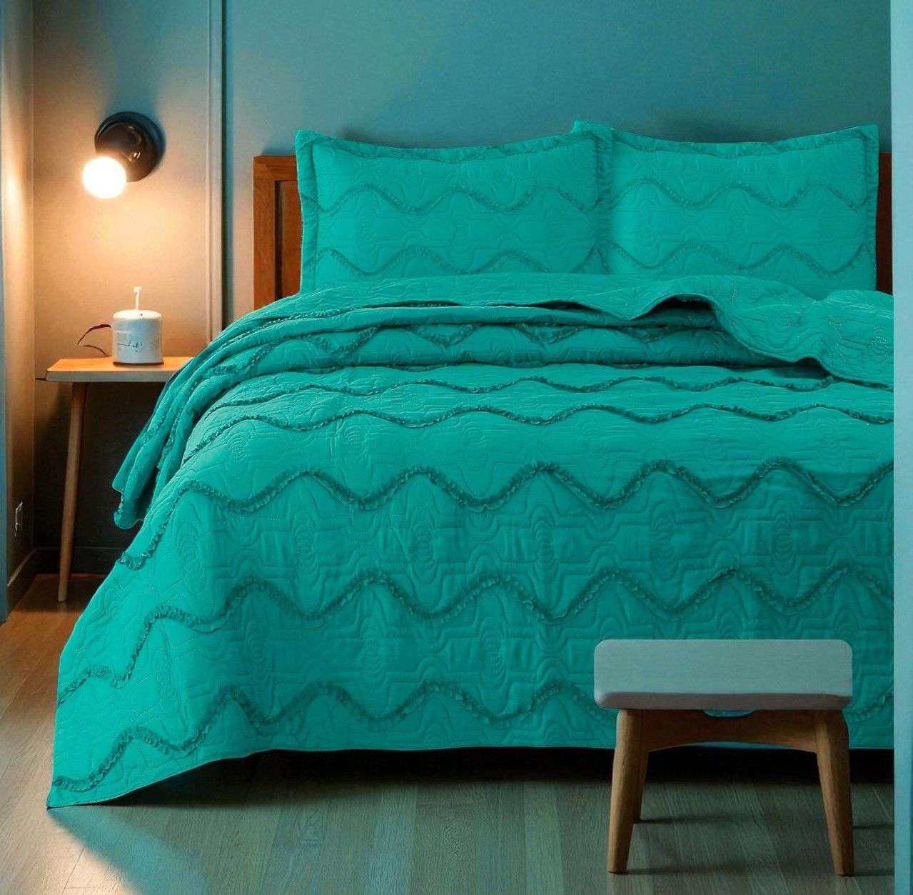 CUBRECAMA Y FUNDAS CON FARALADO DOS PLAZAS DORMITORIO - 1