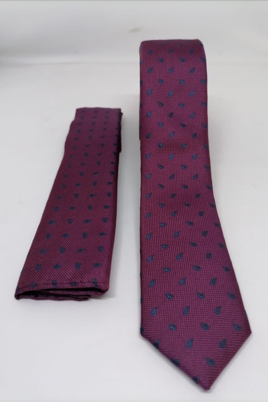 CORBATA MICROFIBRA UA-KIPA GUINDA CON PAÑUELO - 1