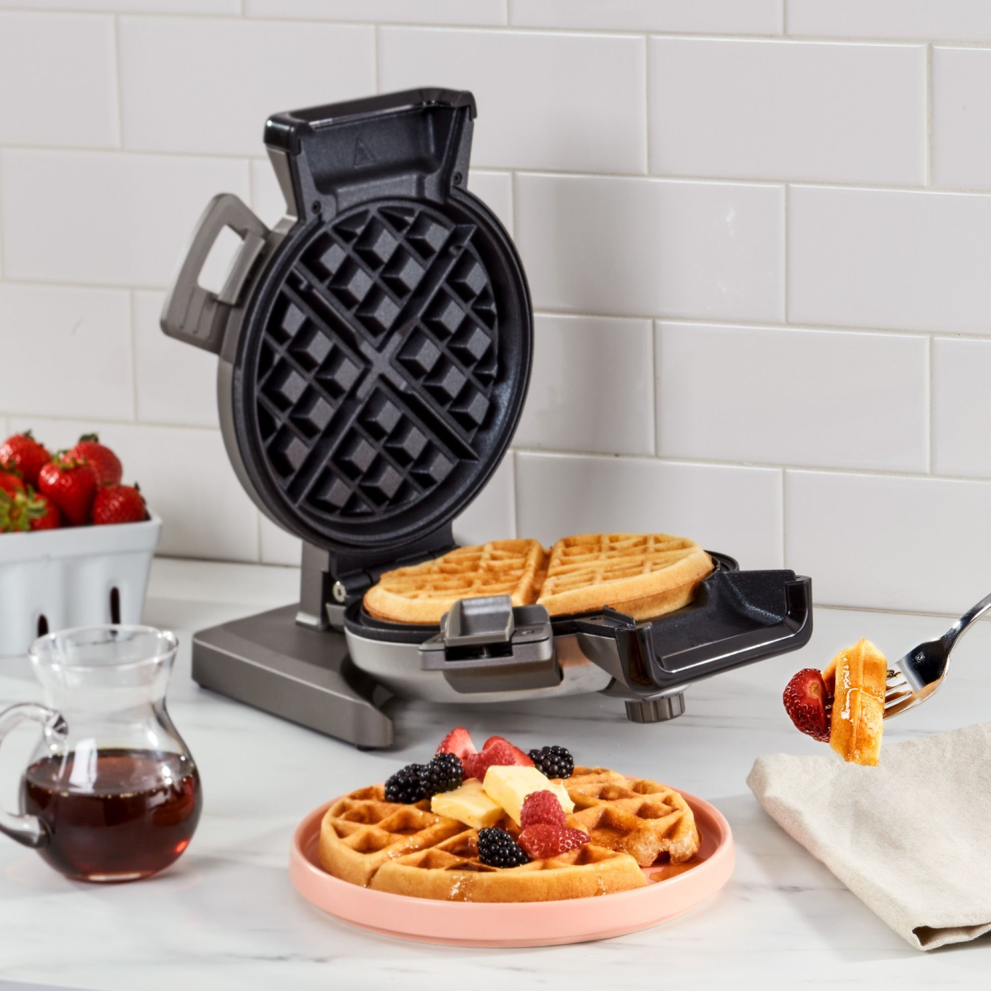 WAFFLERA VERTICAL DE CUISINART - 7