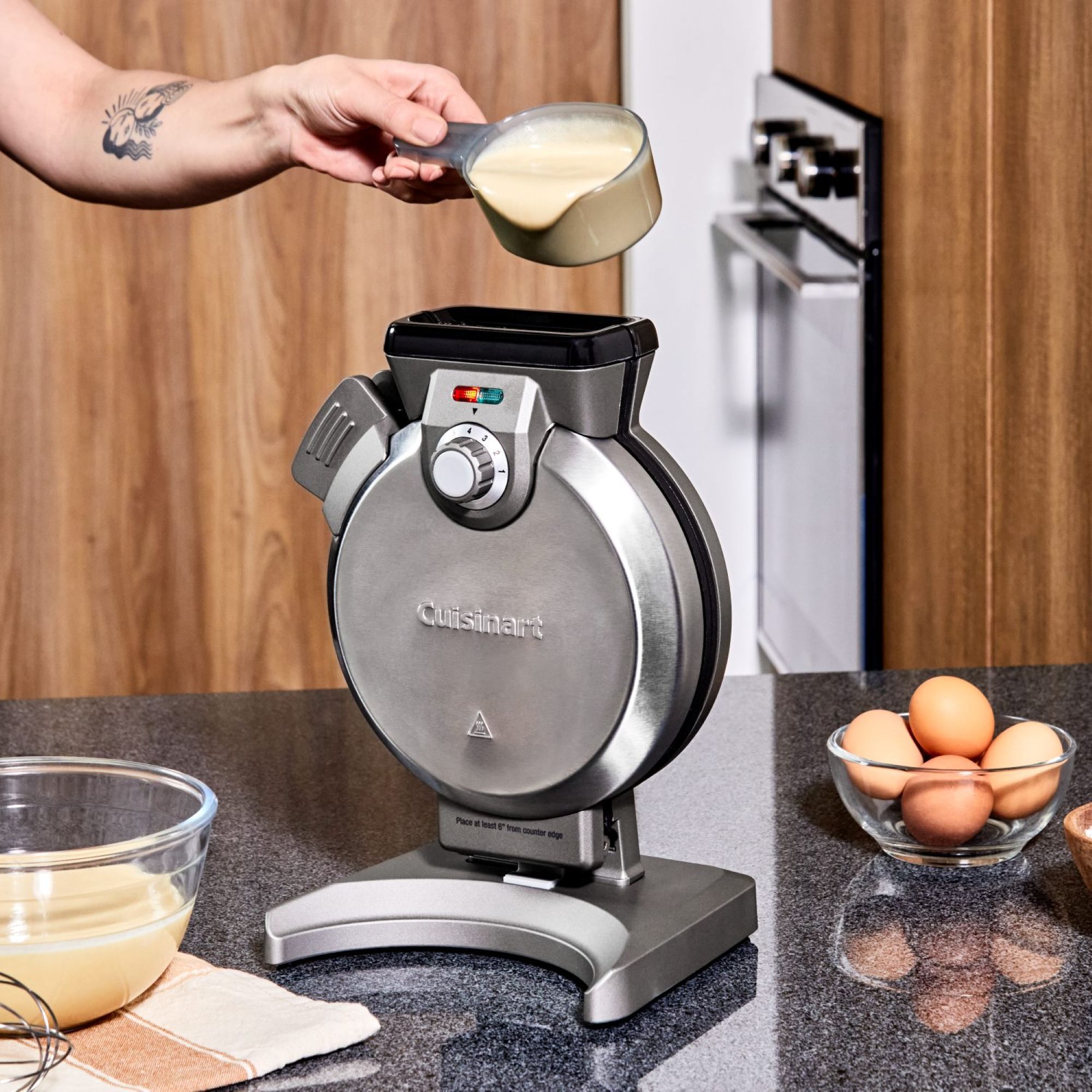 WAFFLERA VERTICAL DE CUISINART - 8