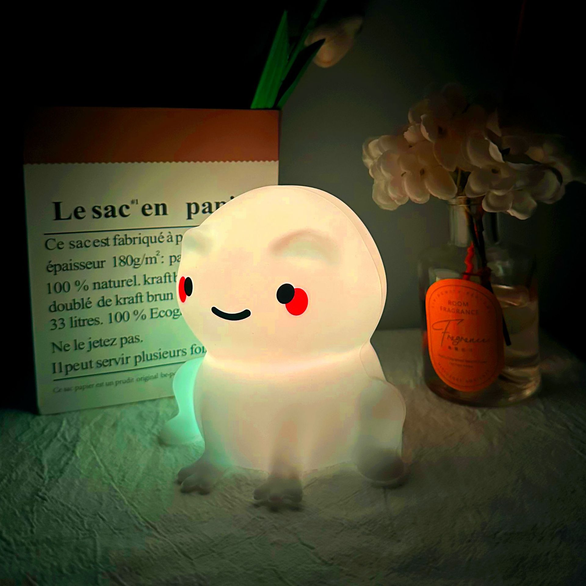LÁMPARA DE RANITA, ESPANTA CUCO DE SILICONA SUAVE -LED USB - 2