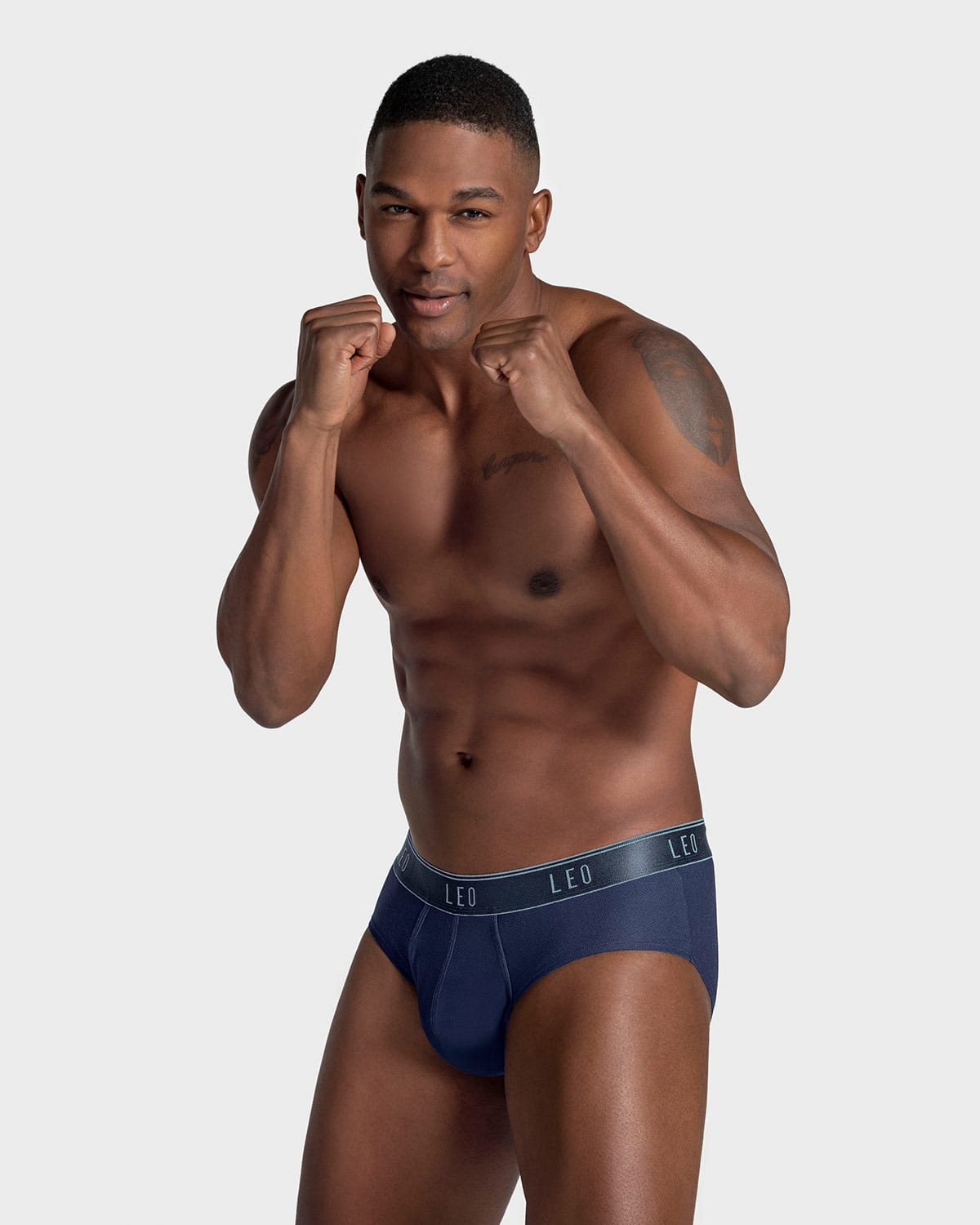 BÓXER HOMBRE LEONISA 33278 BRIEF DE ALTA TRANSPIRACIÓN EN MICROFIBRA USO DIARIO AZUL OSCURO - 3