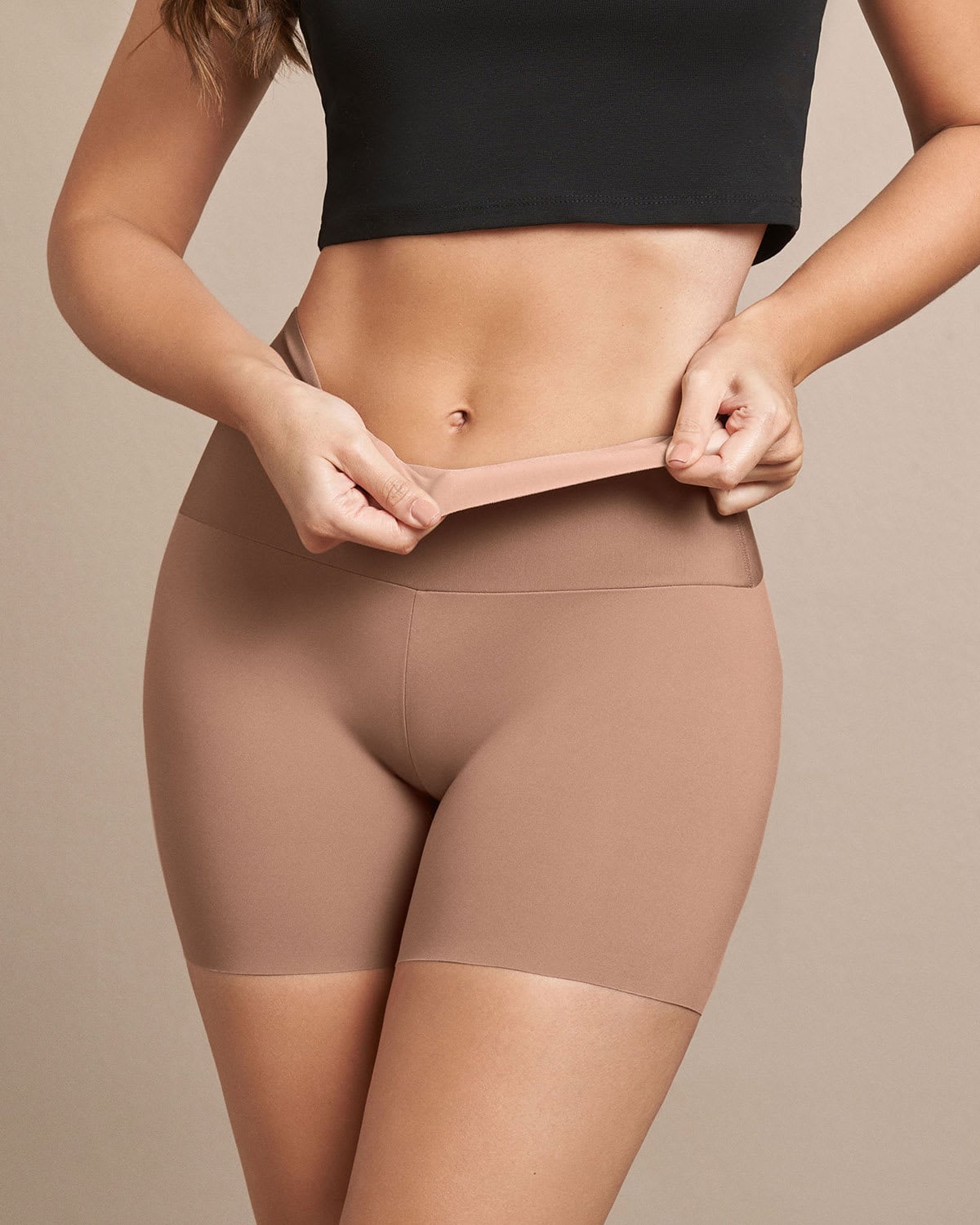 SHORT DE CONTROL ASPECTO INVISIBLE CON ANTIDESLIZANTE 012970 - 5