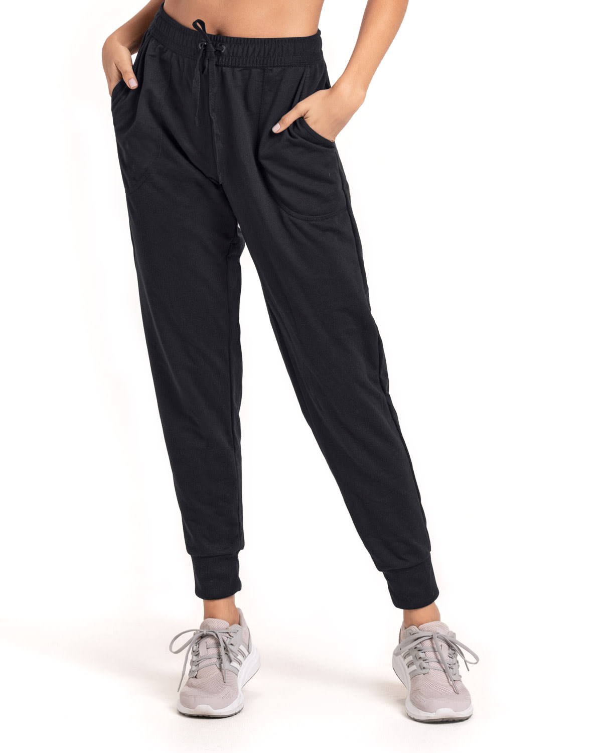 LEONISA JOGGER DEPORTIVO MUJER LEONISA NEGRO 195532 DE SILUETA AMPLIA CON BOLSILLOS